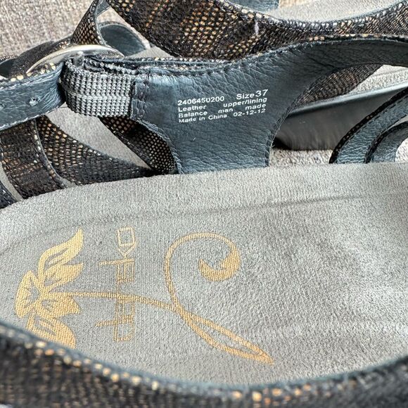 Dansko Dani Coffee Swirl Black/Bronze Subtle Shimmer Open Toe Sandal Size 37 - Picture 9 of 12